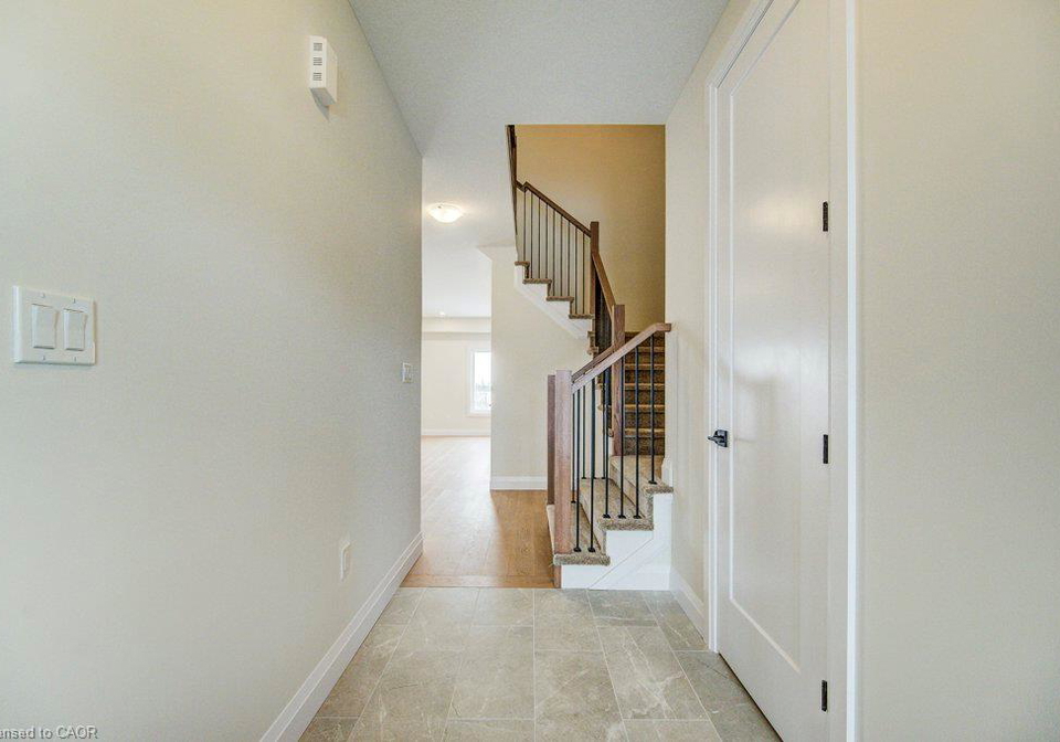 231-applewood-street-plattsville-ontario-40860092
