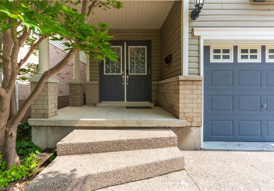 756-karlsfeld-road-waterloo-ontario-40860099