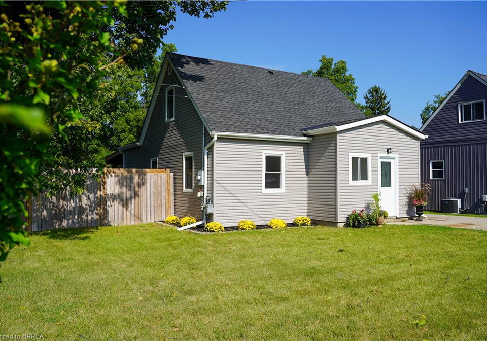 4-john-street-brantford-ontario-40860137