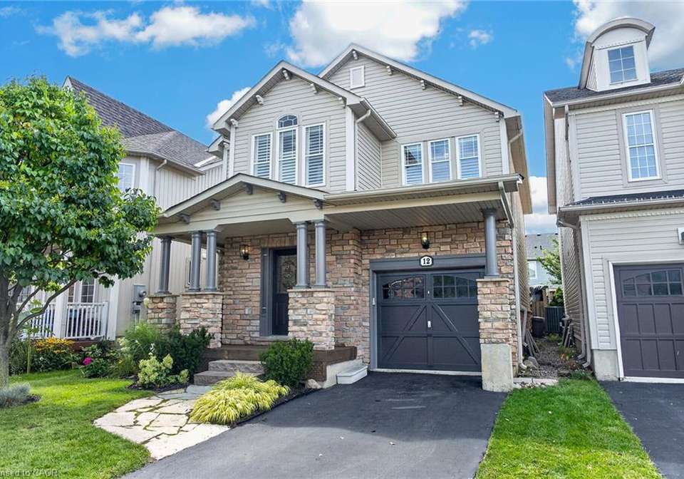 12-fiddlehead-crescent-waterdown-ontario-40860148