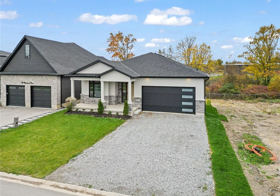 149-willowbrook-drive-welland-ontario-40860195