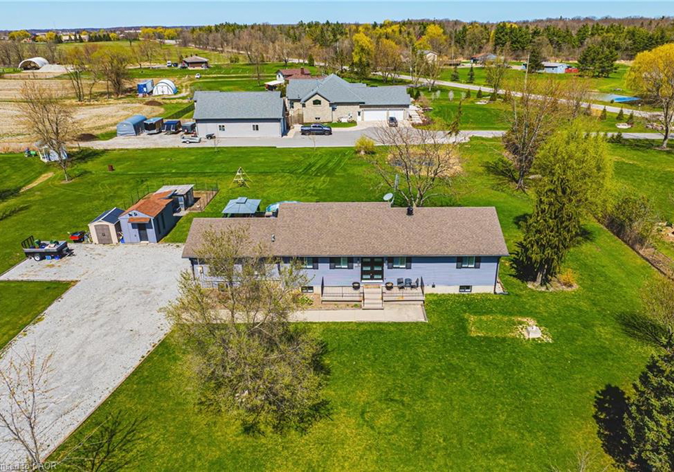 1796-penny-lane-west-lincoln-ontario-40860203