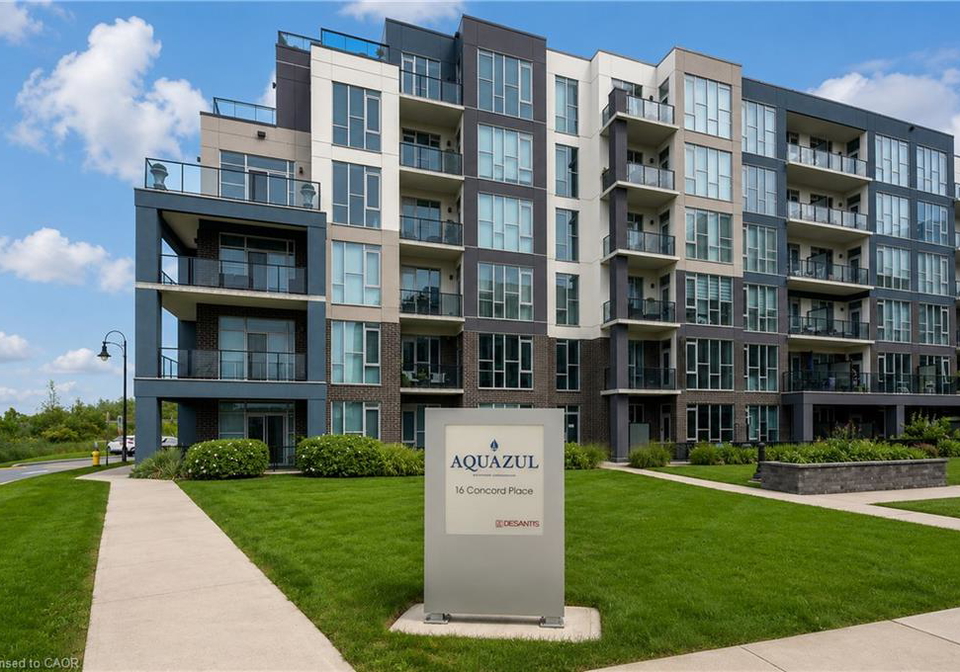 16-concord-place-grimsby-ontario-40860209