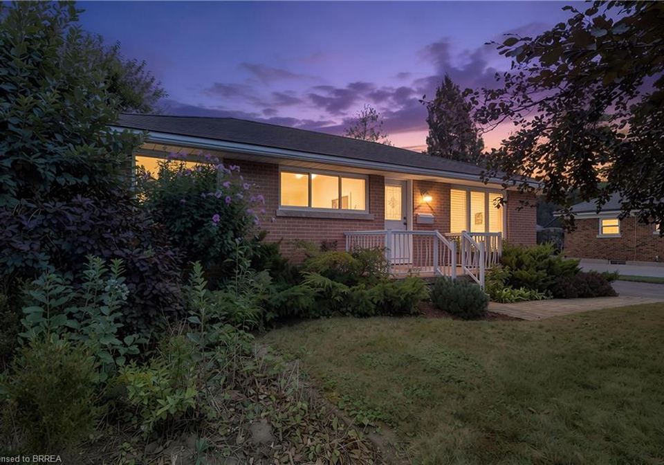 25-wayne-drive-brantford-ontario-40860216