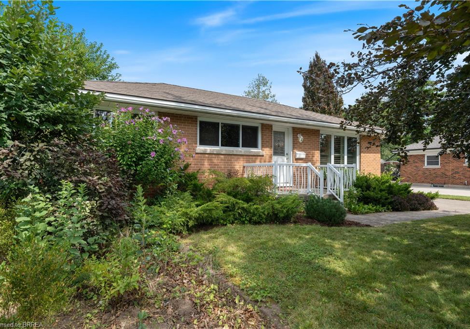 25-wayne-drive-brantford-ontario-40860216