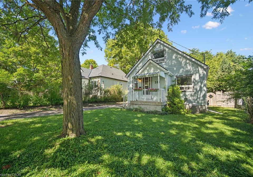 334-blucher-boulevard-kitchener-ontario-40860221