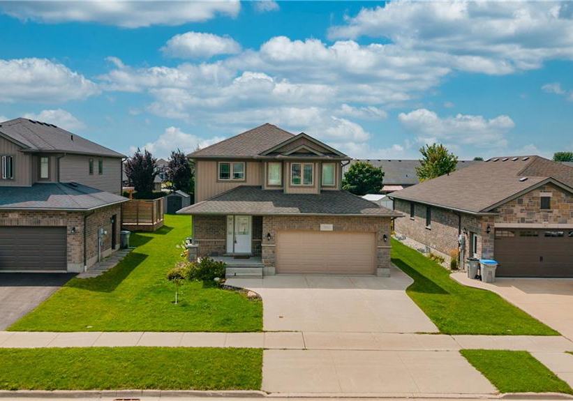 300-hutton-street-e-listowel-ontario-40860231
