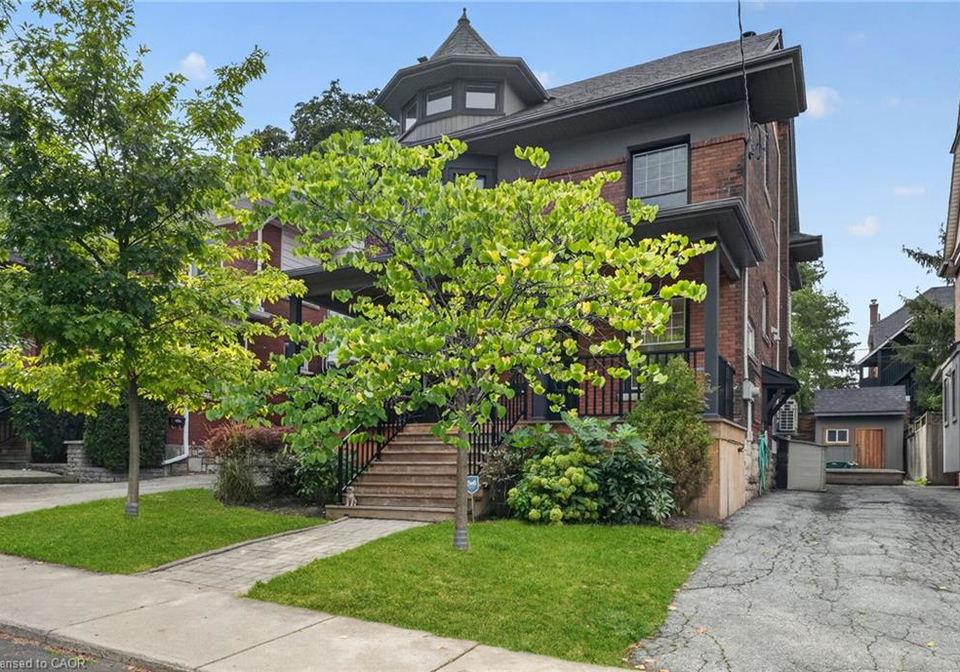 16-beulah-avenue-hamilton-ontario-40860256