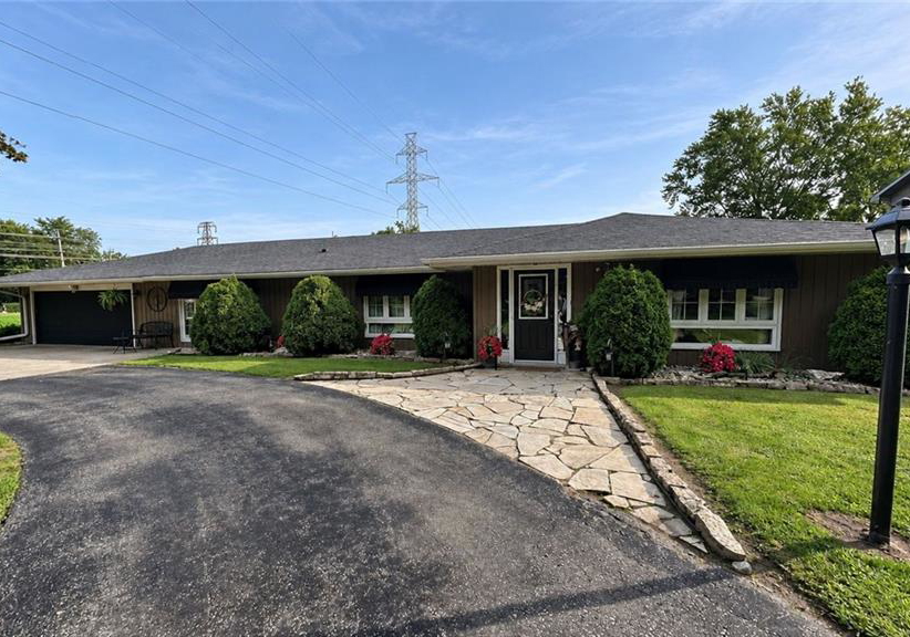 22815-eastlawn-road-chatham-ontario-40860273