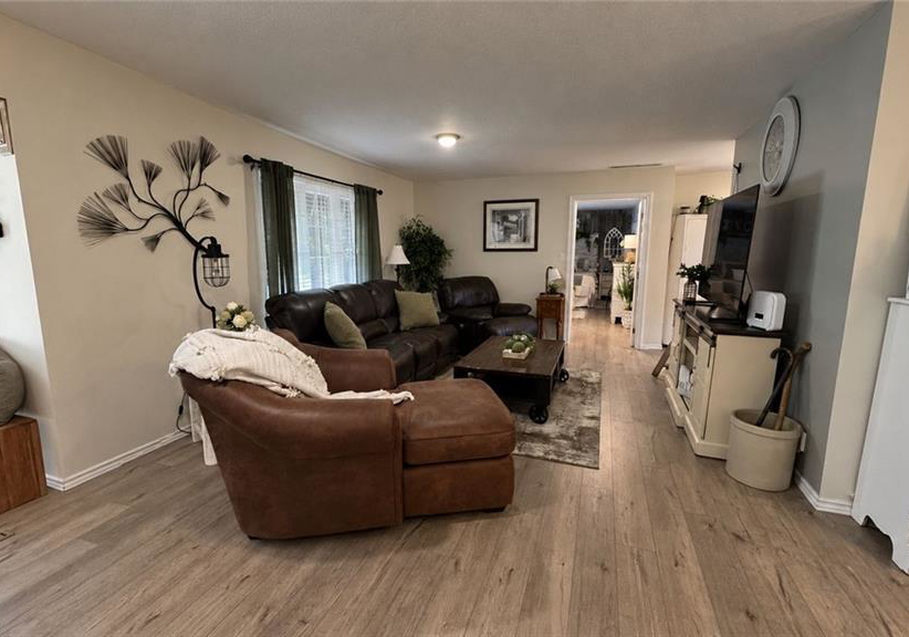 22815-eastlawn-road-chatham-ontario-40860273