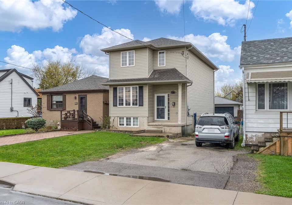 578-12-barnaby-street-hamilton-ontario-40860278