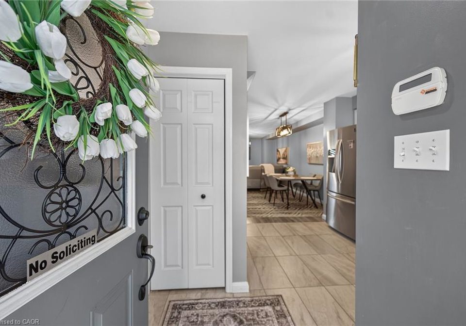 1328-upper-sherman-avenue-hamilton-ontario-40860279