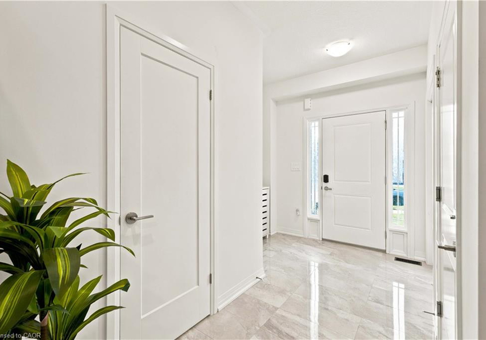 236-rockledge-drive-hamilton-ontario-40860300