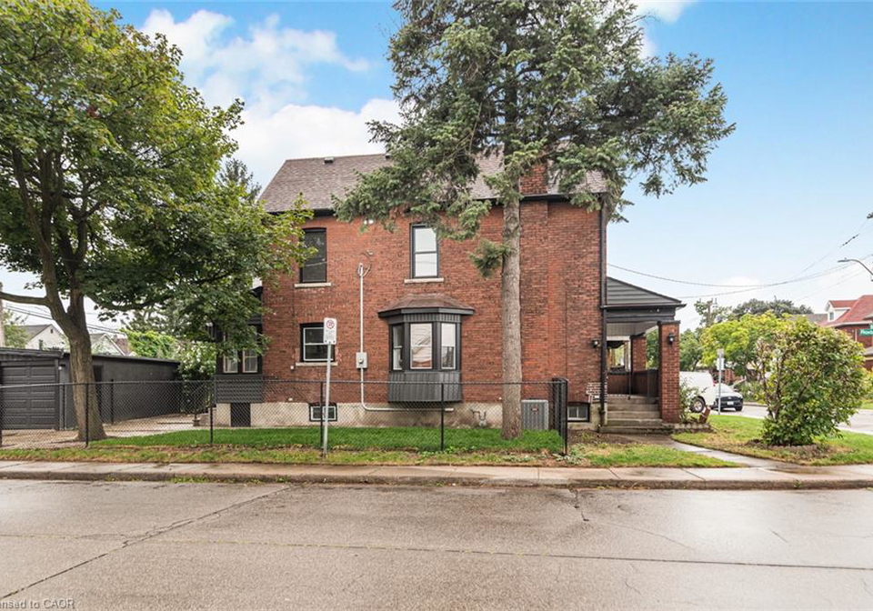 90-belview-avenue-hamilton-ontario-40860303