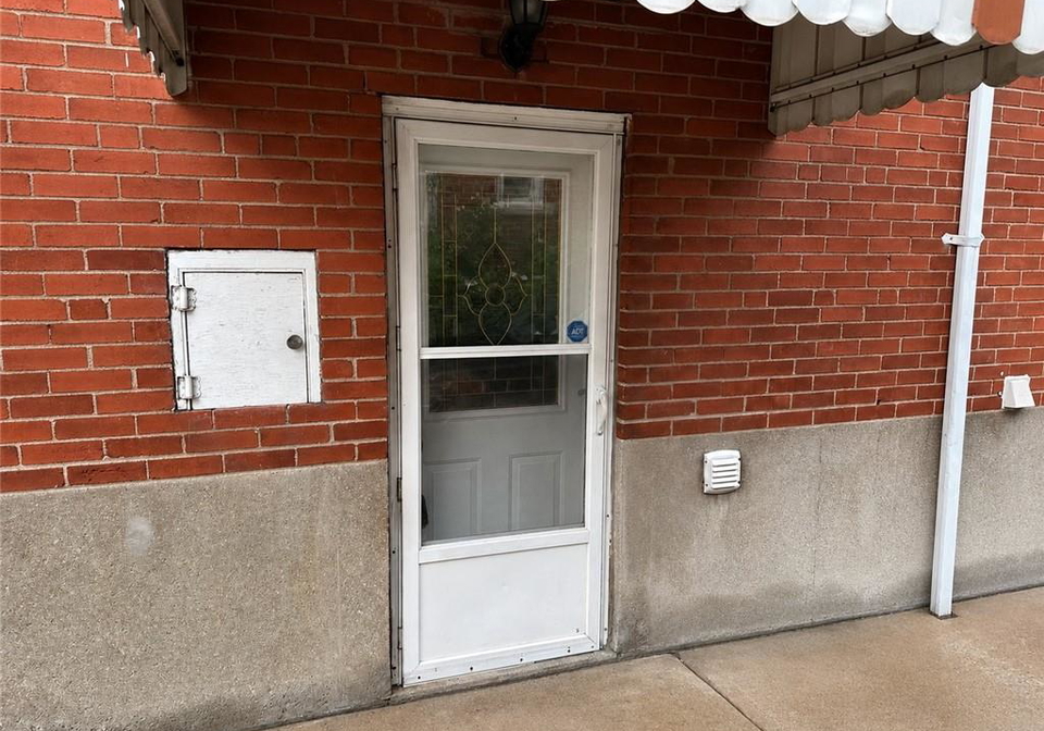131-east-42nd-street-hamilton-ontario-40860318
