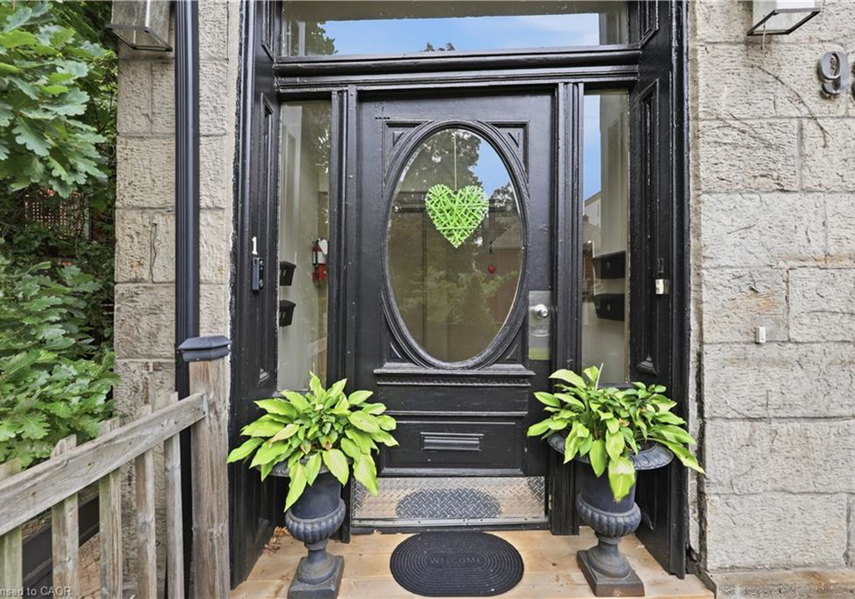 98-duke-street-hamilton-ontario-40860322