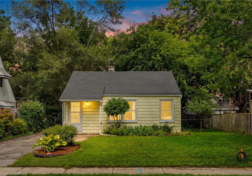 132-spadina-road-e-kitchener-ontario-40860378
