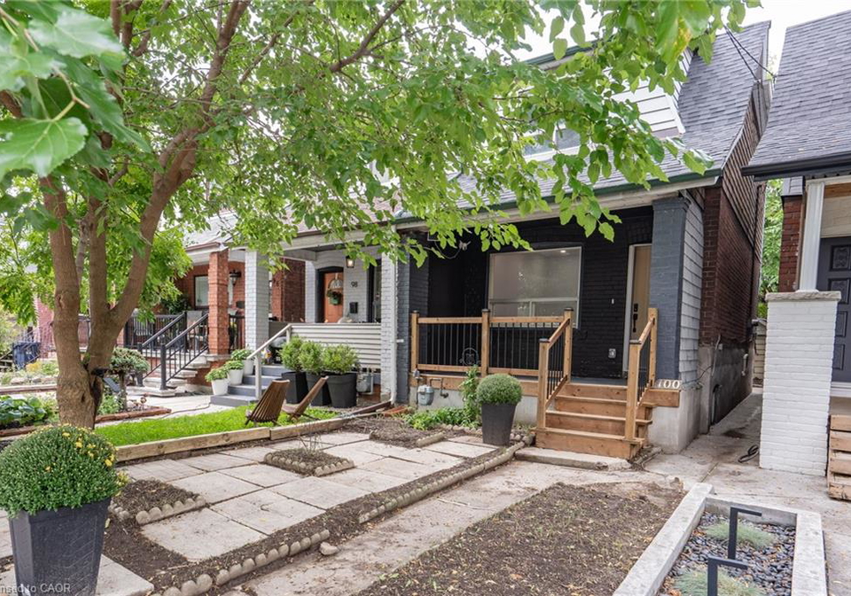 100-rosethorn-avenue-toronto-ontario-40860379