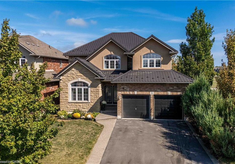 51-showcase-drive-hamilton-ontario-40860380