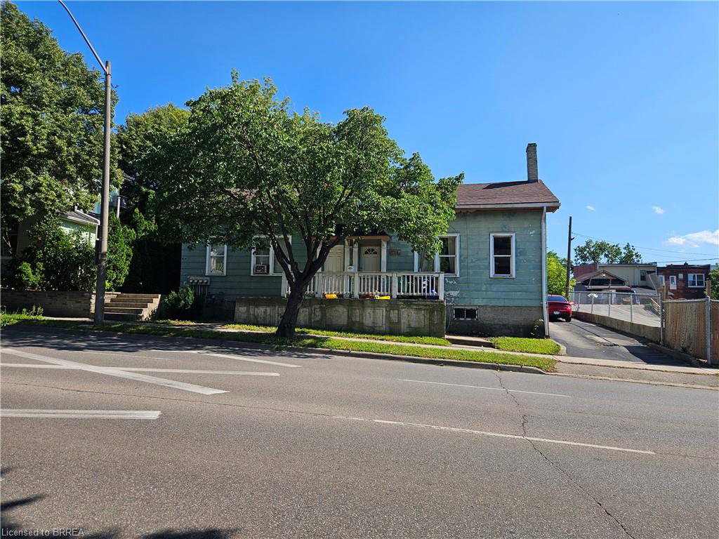 217-219-dalhousie-street-brantford-ontario-40860383