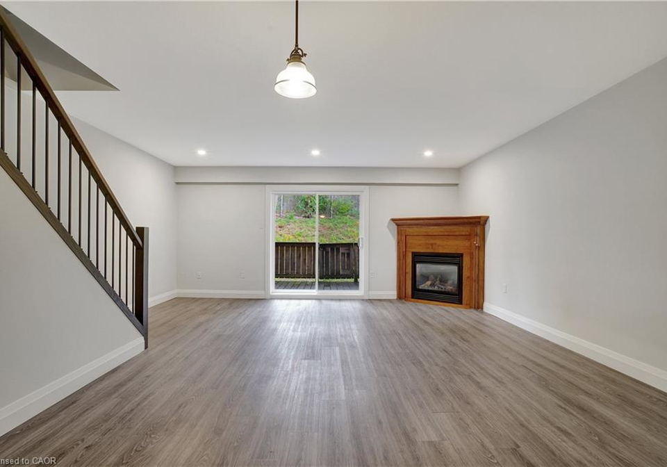 162-jansen-avenue-kitchener-ontario-40860392