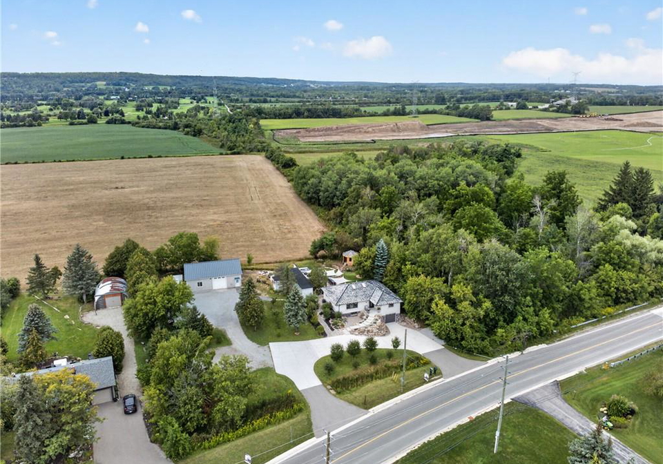 7499-no-5-side-road-milton-ontario-40860402