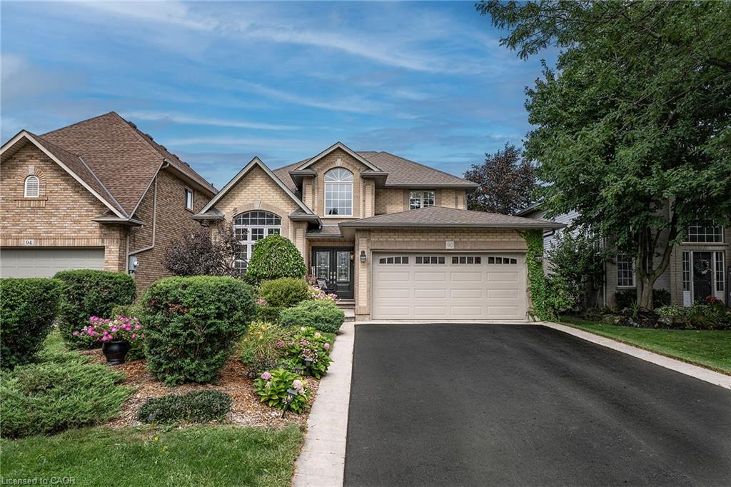 90-surrey-drive-ancaster-ontario-40860425