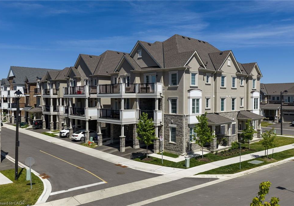 1317-leriche-way-milton-ontario-40860432