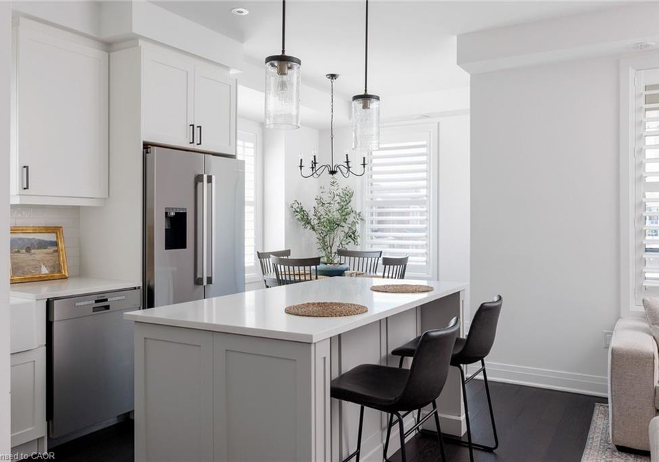 1317-leriche-way-milton-ontario-40860432