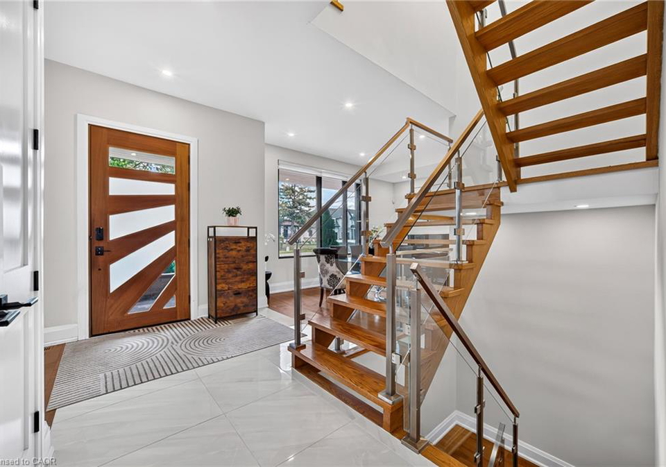 1526-bridge-road-oakville-ontario-40860433