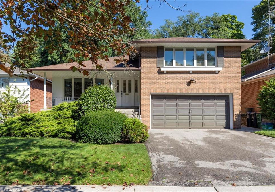 14-michael-drive-toronto-ontario-40860437