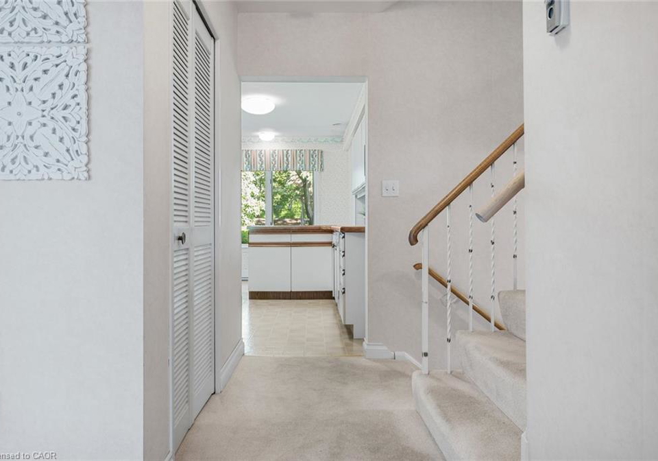 14-michael-drive-toronto-ontario-40860437