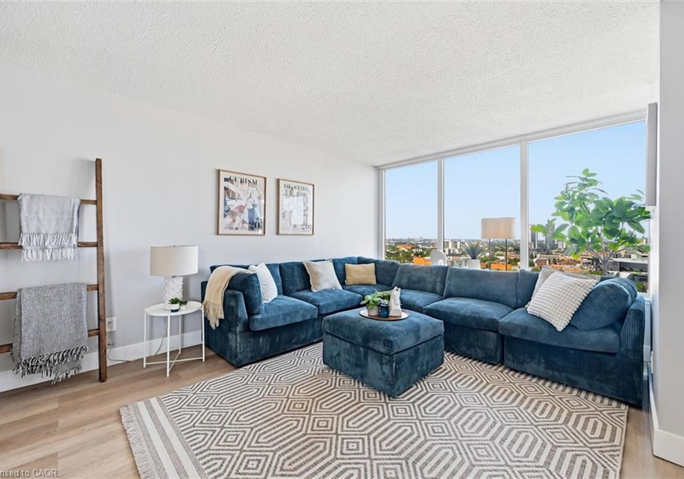 75-queen-street-n-hamilton-ontario-40860440