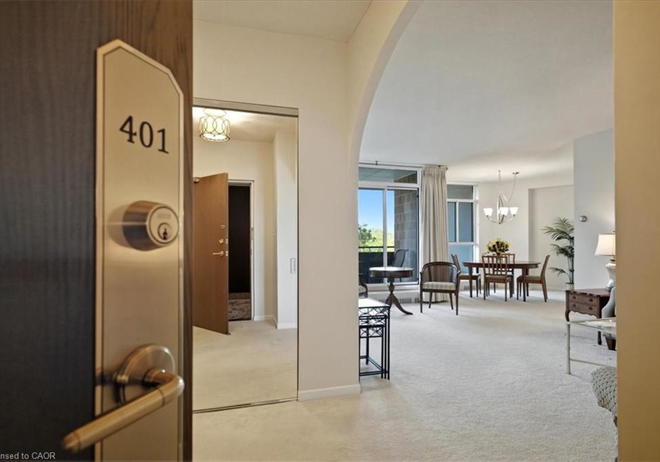 5250-lakeshore-road-burlington-ontario-40860449