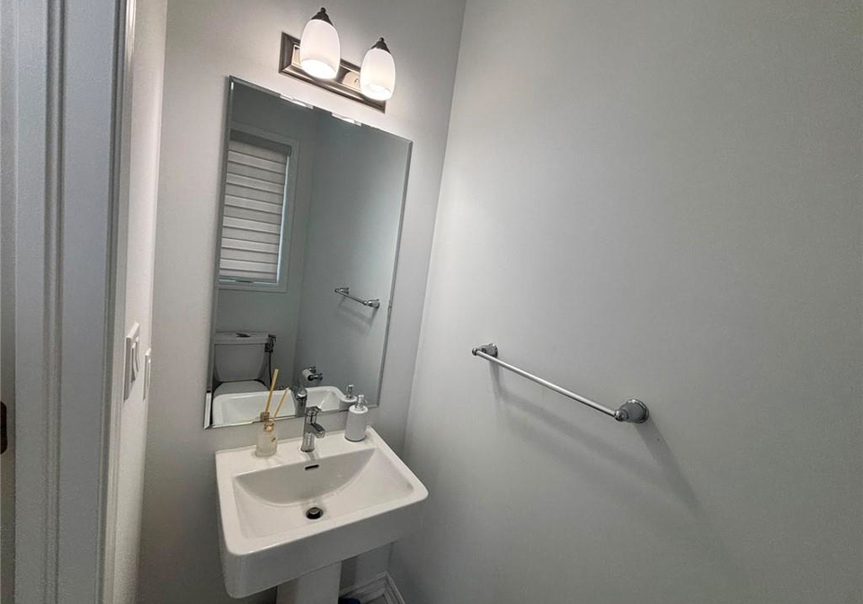 299-rosenberg-way-kitchener-ontario-40860453