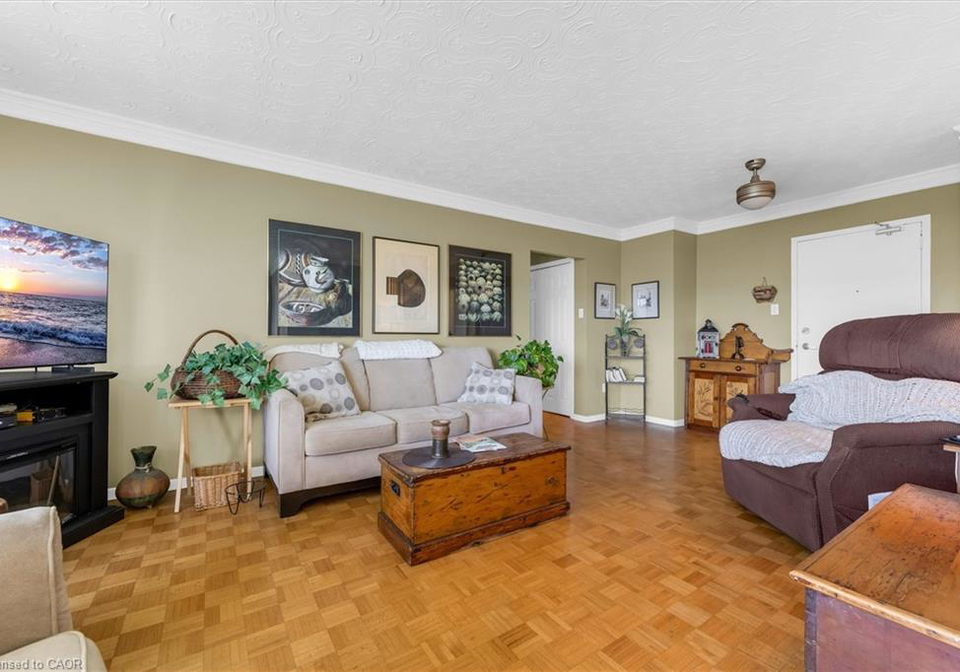 35-towering-heights-boulevard-st-catharines-ontario-40860460