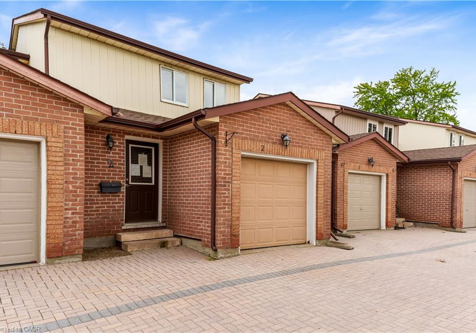 25-valleyview-road-kitchener-ontario-40860541