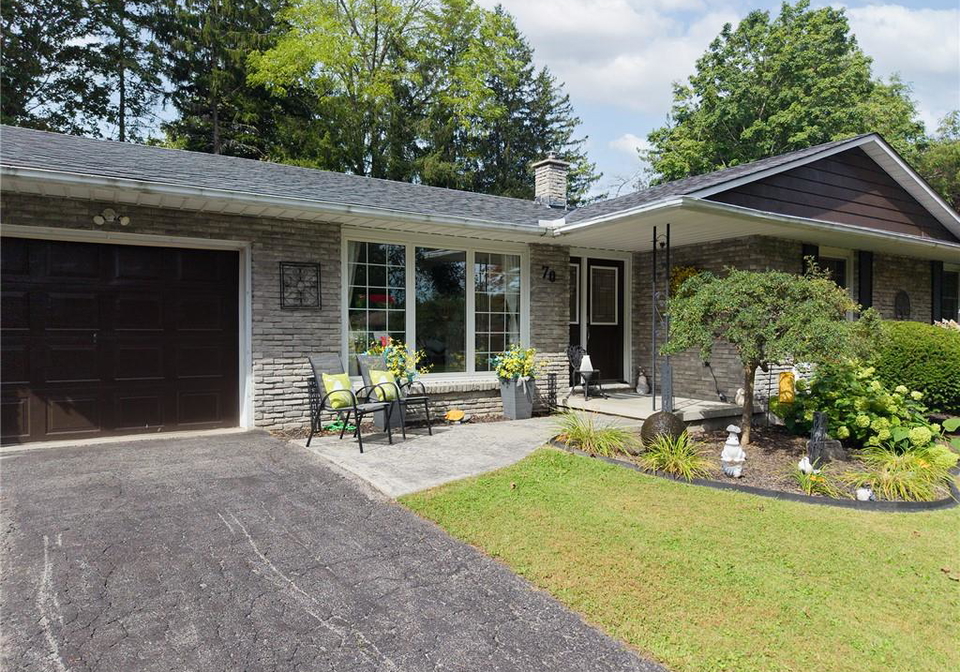 70-berkley-crescent-simcoe-ontario-40860543