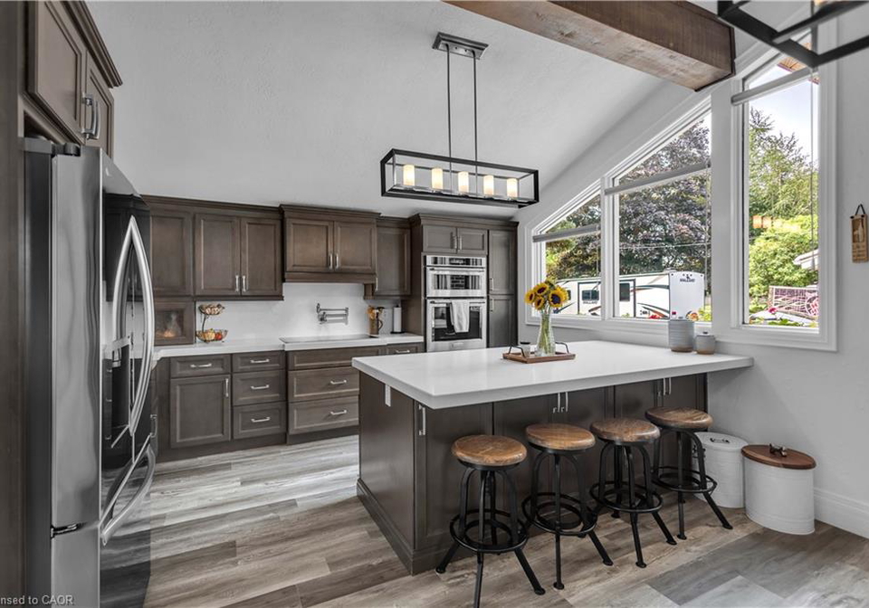 112-myers-road-cambridge-ontario-40860572