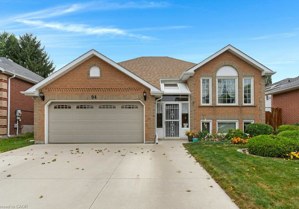 94-dawn-crescent-cambridge-ontario-40860590
