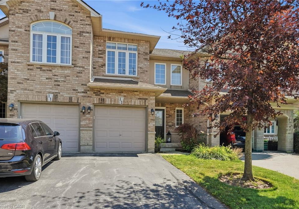 39-panabaker-drive-ancaster-ontario-40860621