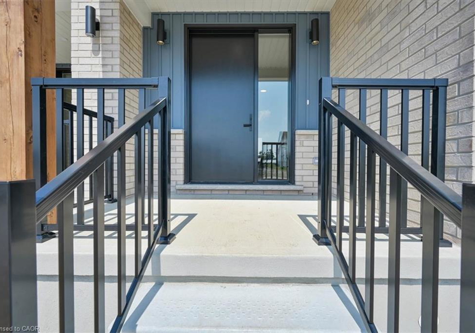 96-kenton-street-mitchell-ontario-40860624