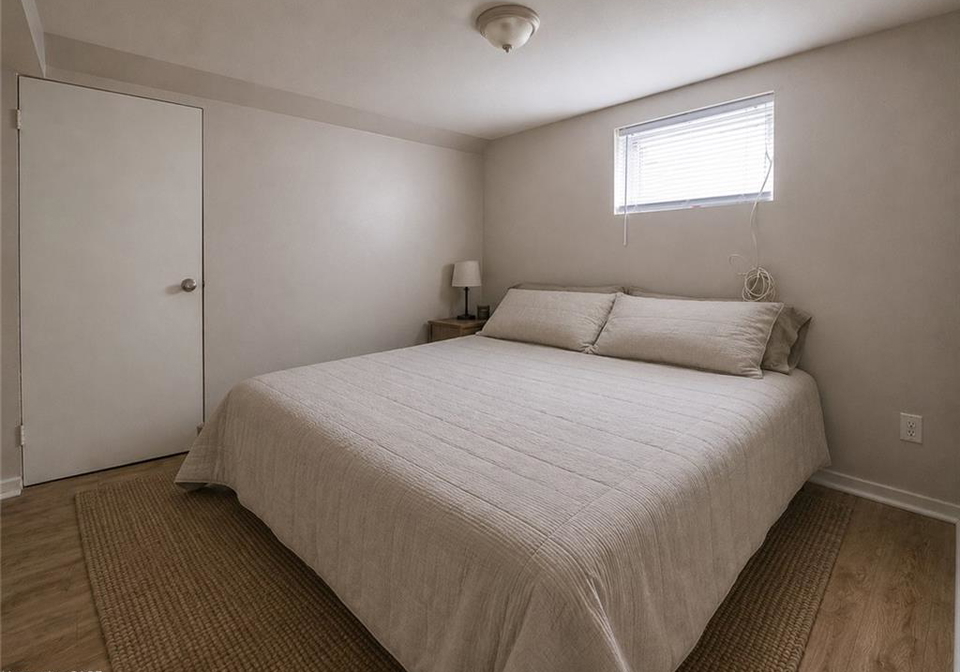 9-cherry-road-hamilton-ontario-40860626