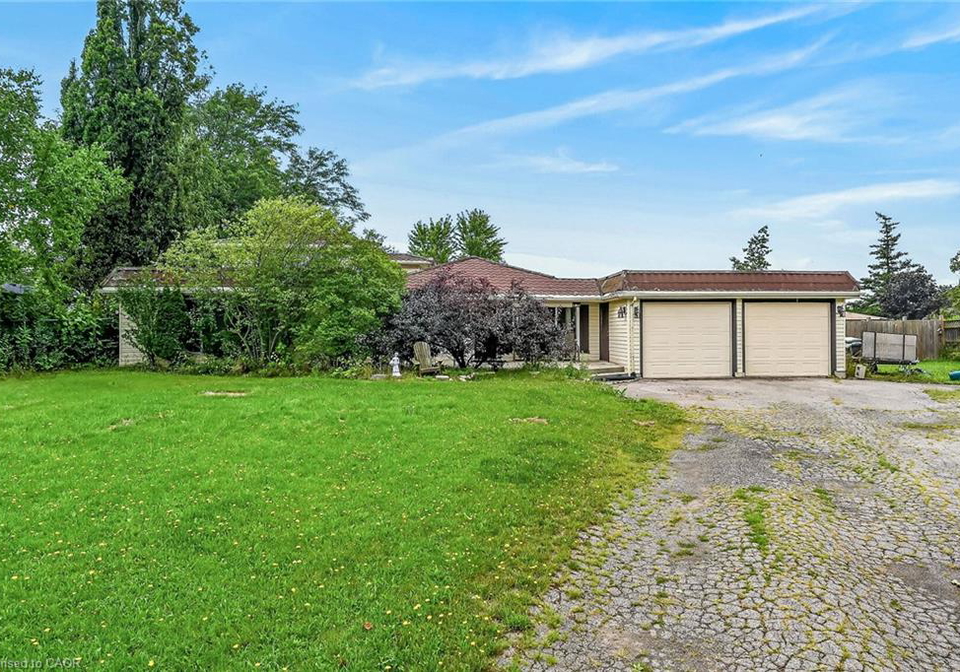 3266-golf-club-road-glanbrook-ontario-40860640