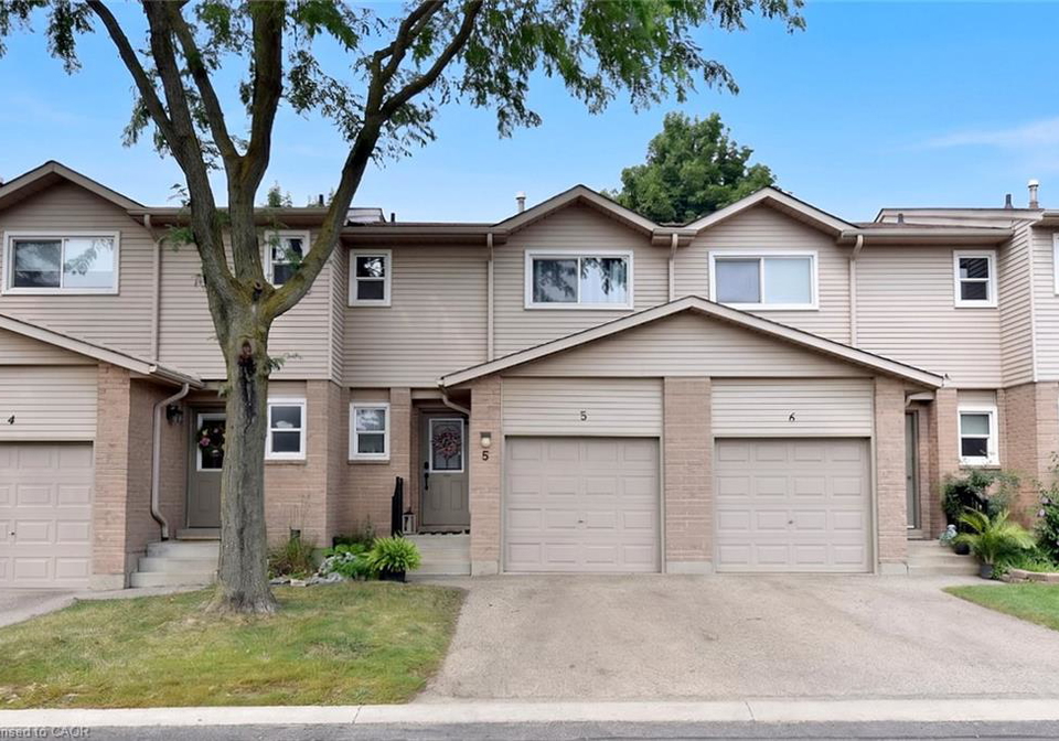 15-derby-street-hamilton-ontario-40860655