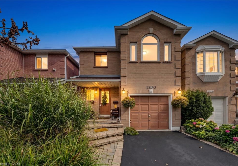 1380-hazel-mccleary-drive-oakville-ontario-40860660