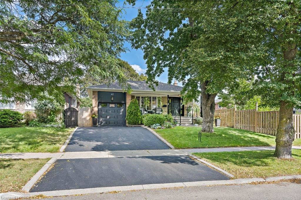 42-oxenden-crescent-etobicoke-ontario-40860678