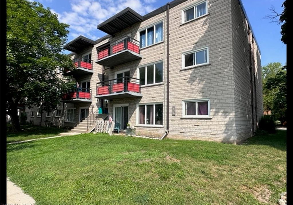 232-louisa-street-kitchener-ontario-40860684