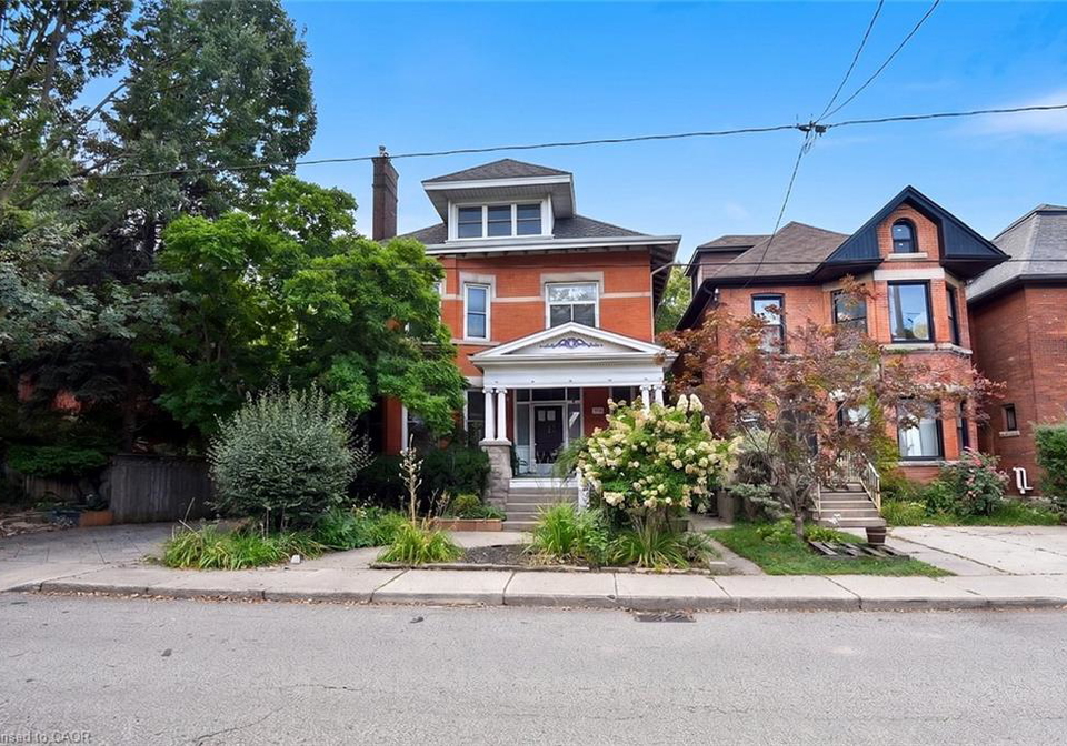 34-holton-avenue-s-hamilton-ontario-40860685