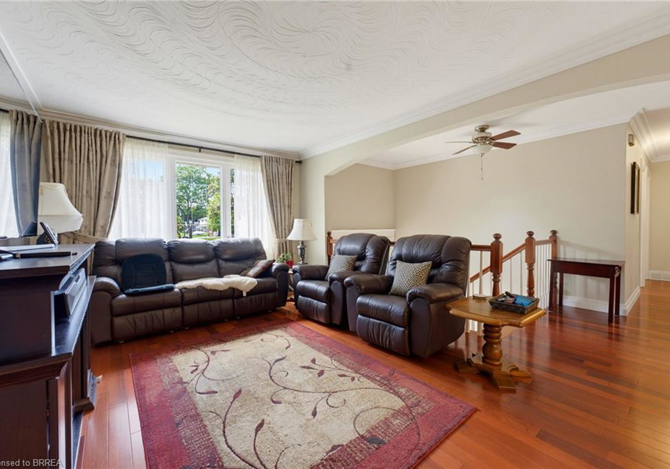 32-wedgewood-drive-brantford-ontario-40860690